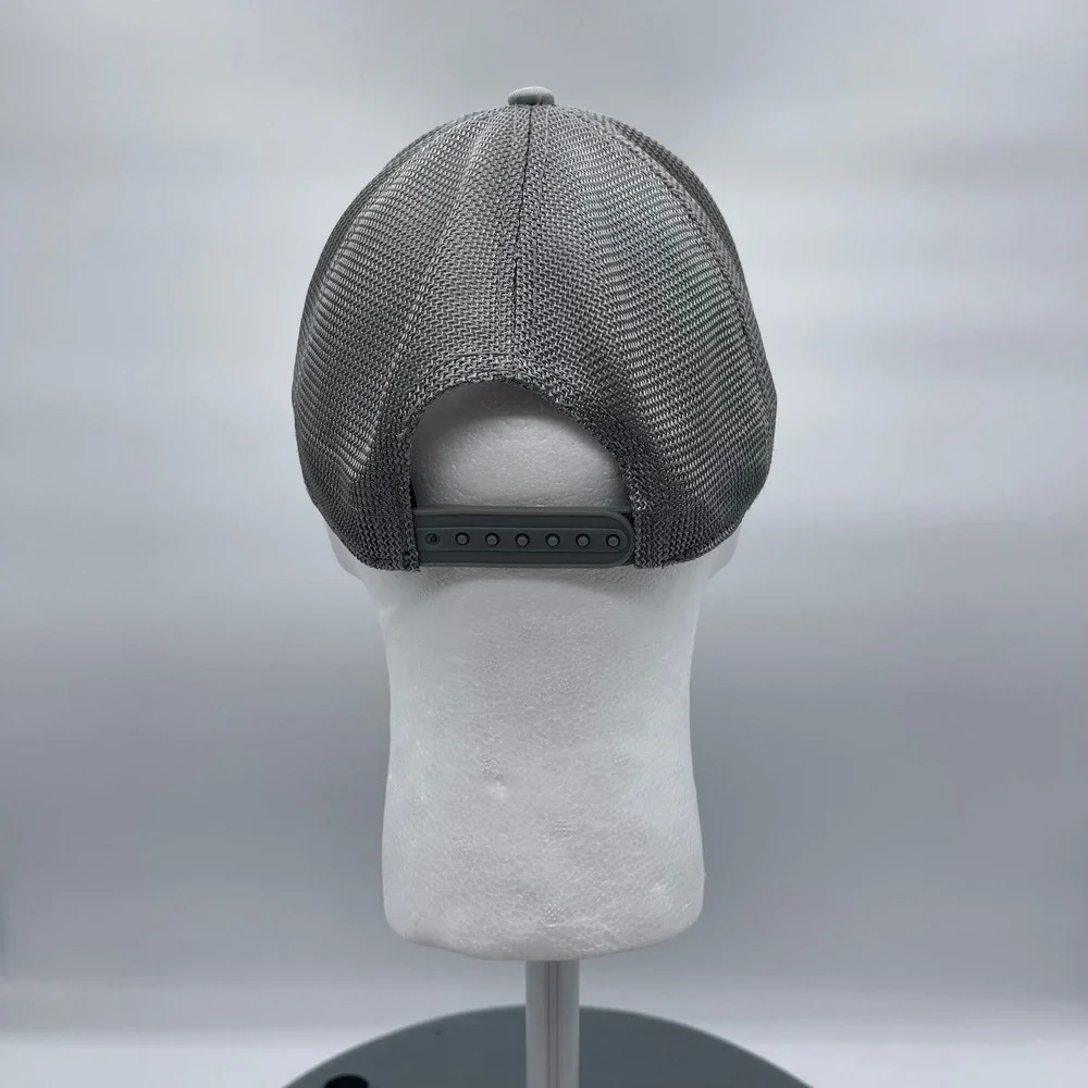 Under Armour 1254276 Mens OSFA Grey Trucker Hat American Flag Logo Snapback Cap